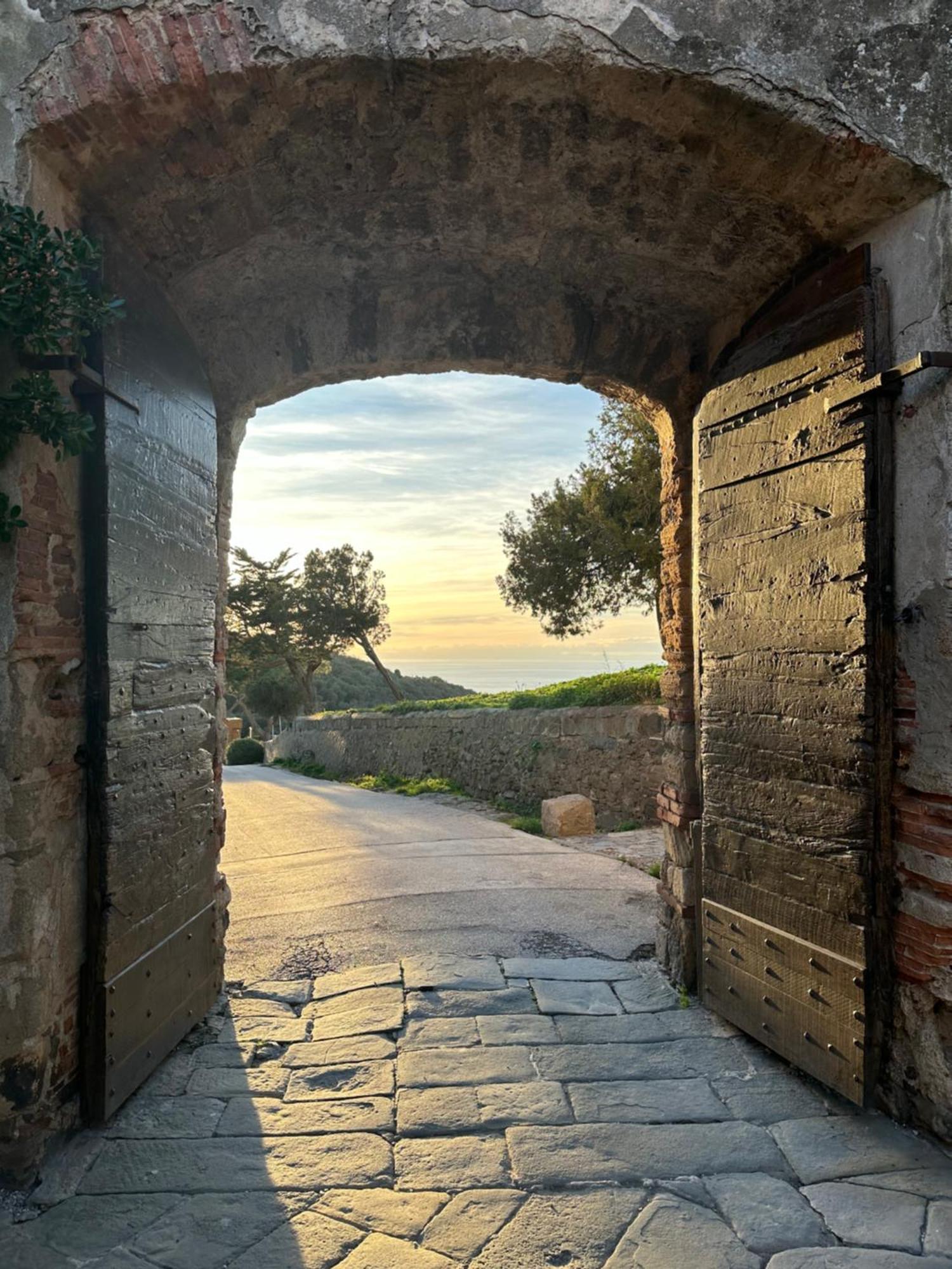 La Casa Di Nonna Ottorina Apartment Venturina Terme Bagian luar foto