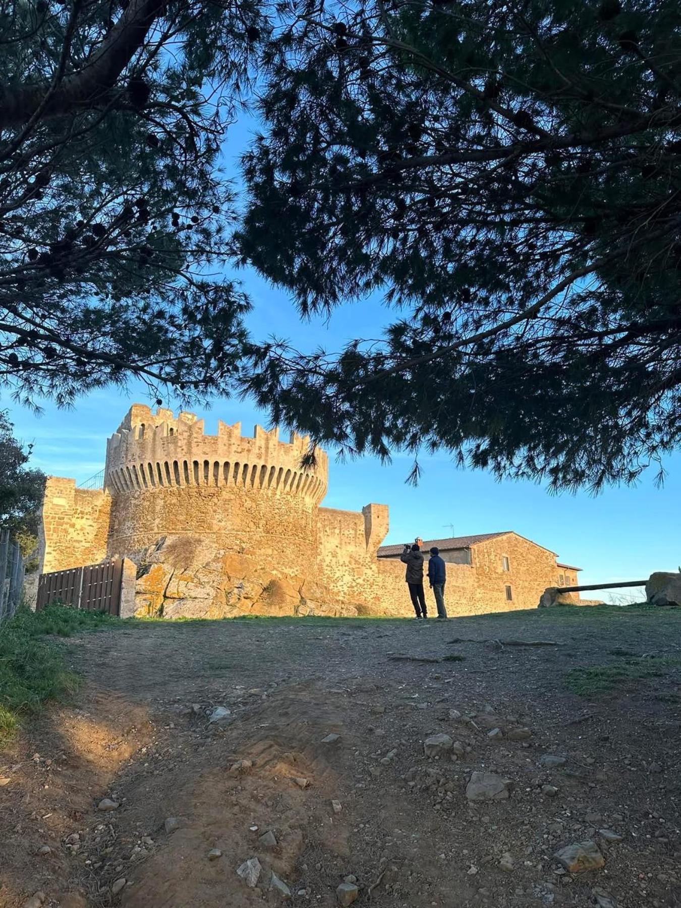 La Casa Di Nonna Ottorina Apartment Venturina Terme Bagian luar foto